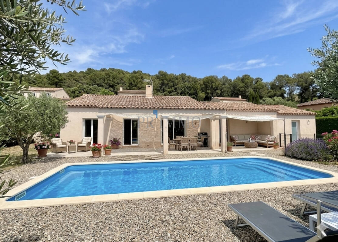Maison à SALERNES