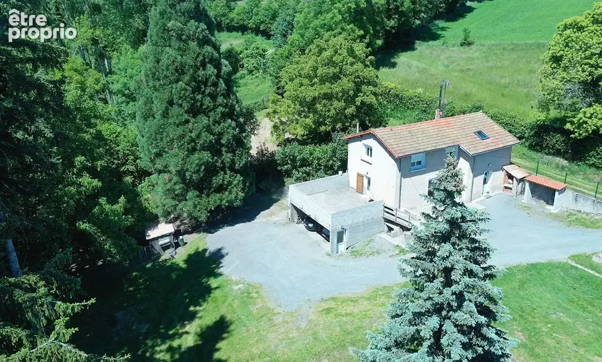 Maison à VIOLAY