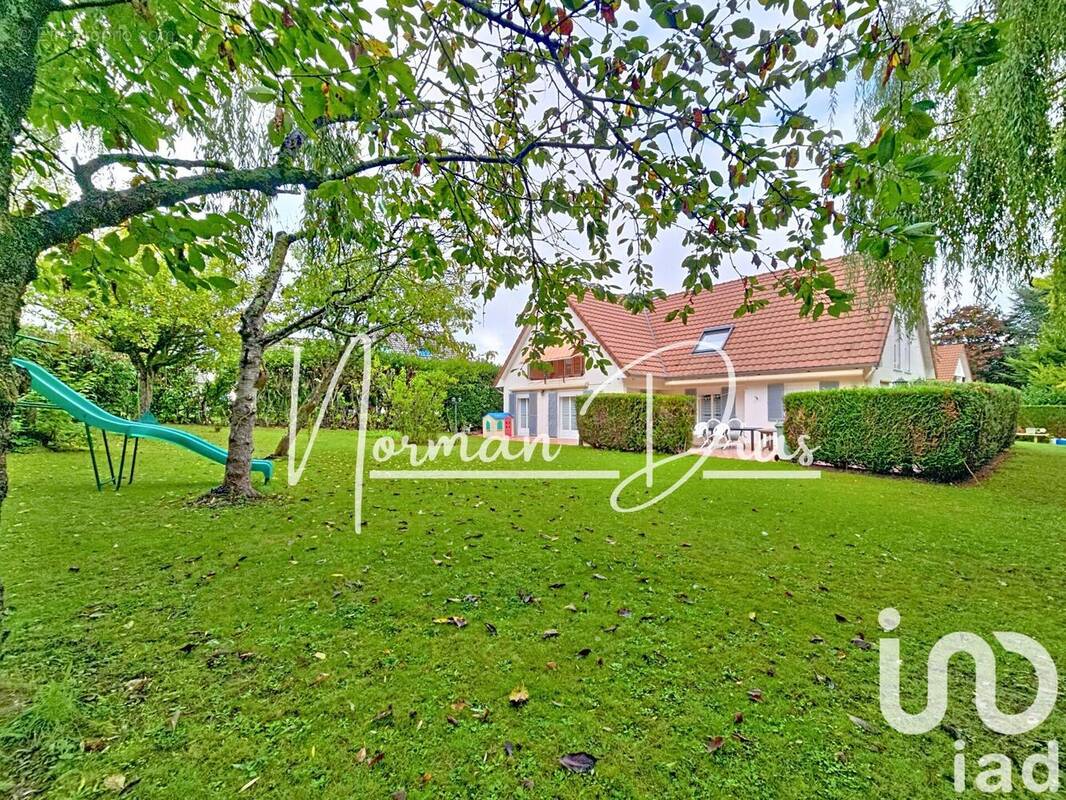 Photo 1 - Maison à SAINT-WITZ