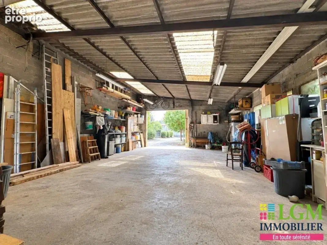 Gaillac, maison de 175 m² avec piscine, garage-atelier et terrain clôturé de 1800 m² - photo 18