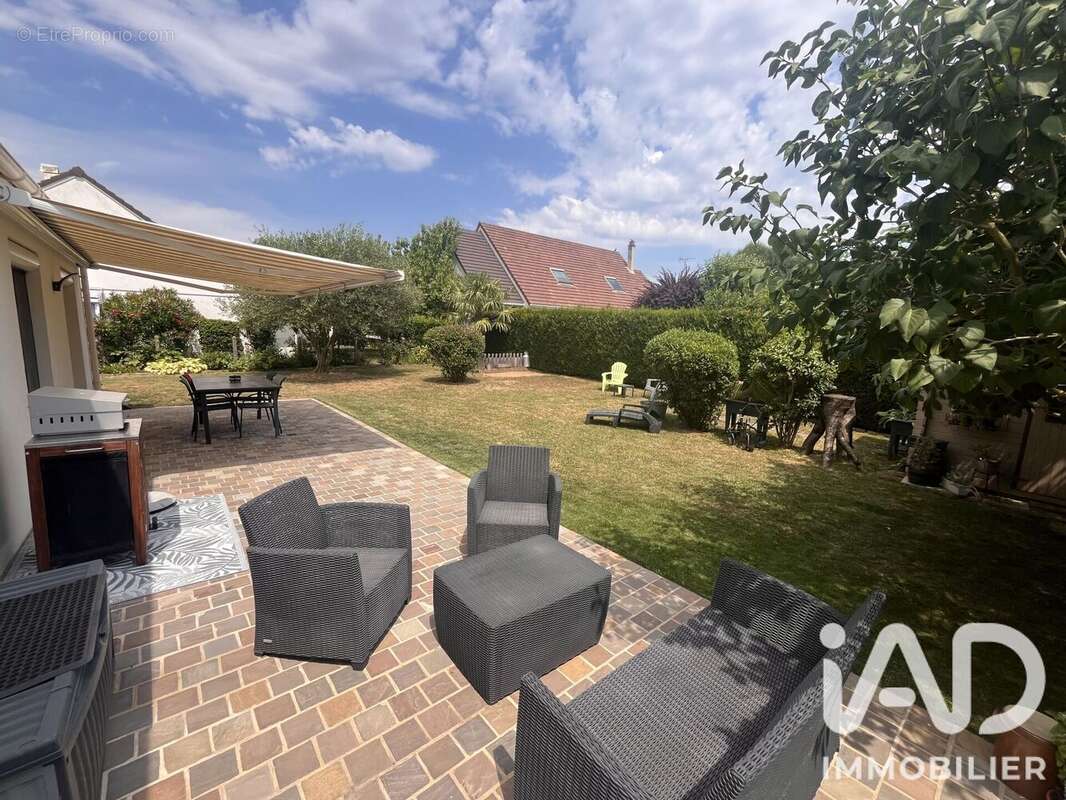 Photo 2 - Maison à VILLERS-SOUS-SAINT-LEU