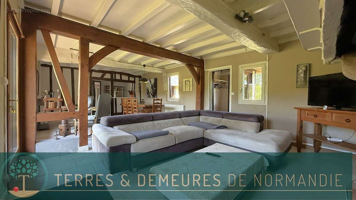 Maison à OSMOY-SAINT-VALERY