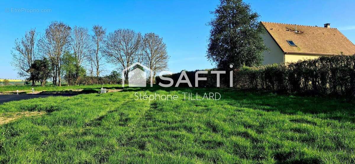 Terrain 594 m² à Villers-Bocage  - photo 2