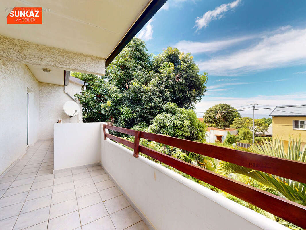 Appartement à SAINT-PIERRE