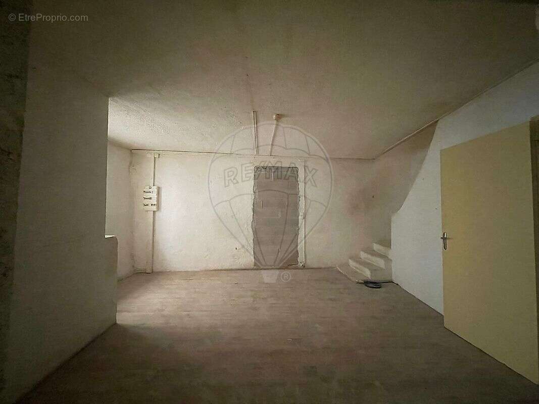 Maison à LA CALMETTE