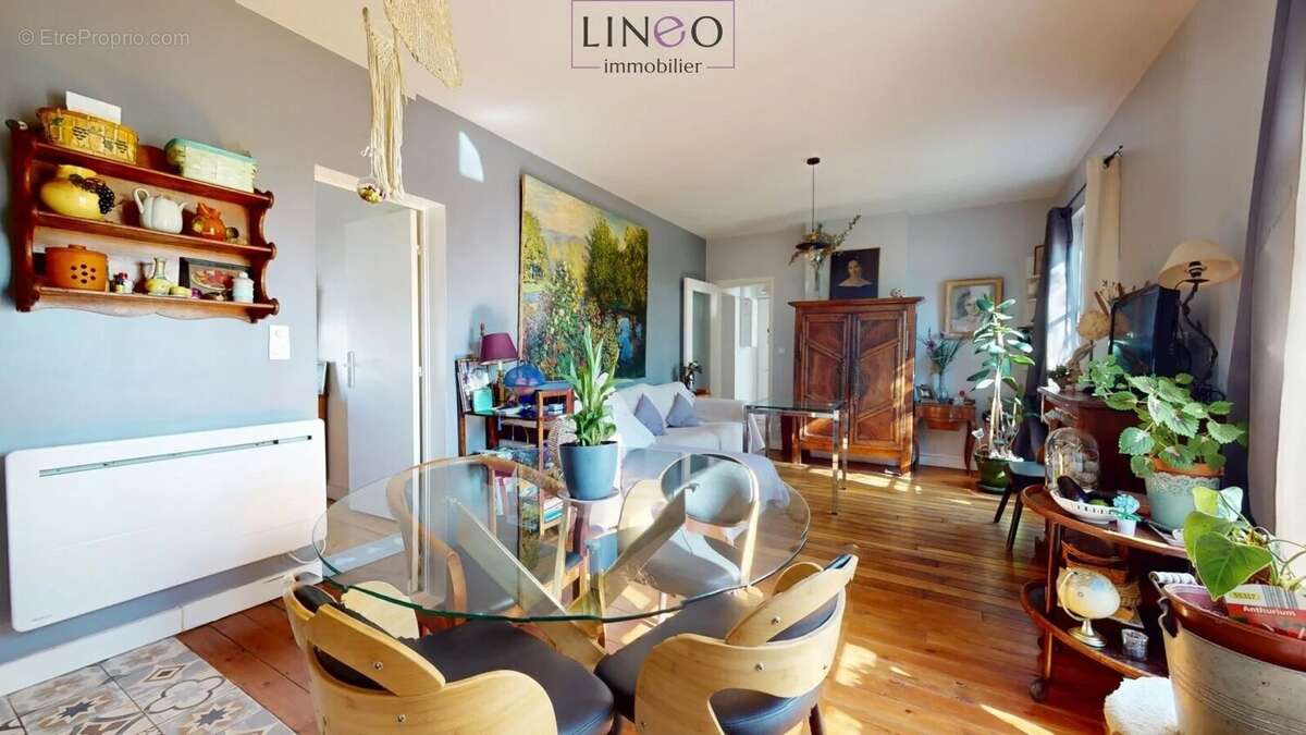 Appartement à CHOISY-LE-ROI