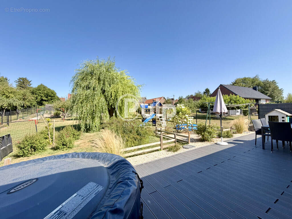 Magnifique plain pied sur sous sol complet - photo 3
