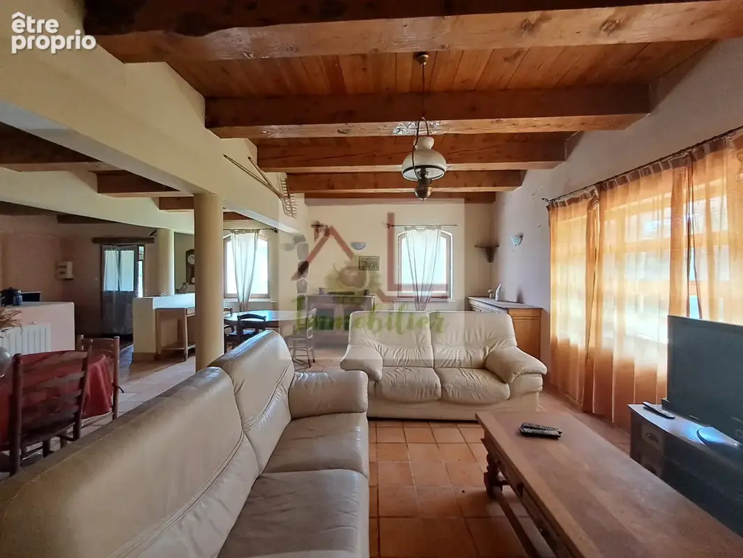 Maison spacieuse mitoyenne - photo 5