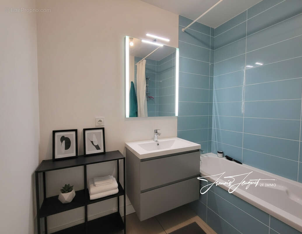 Appartement à AIX-LES-BAINS