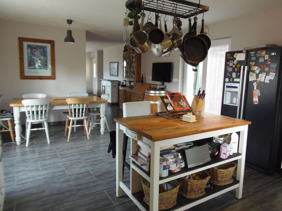 Maison à SAINT-FORT-SUR-GIRONDE