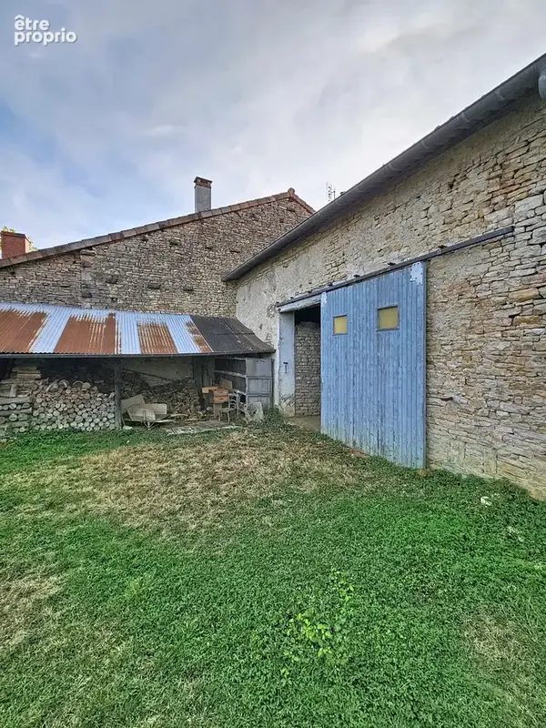 A vendre Grange de 226 m² – proche de Tournus - Uchizy  - Volumes exceptionnels et nombreuses possibilités - photo 9