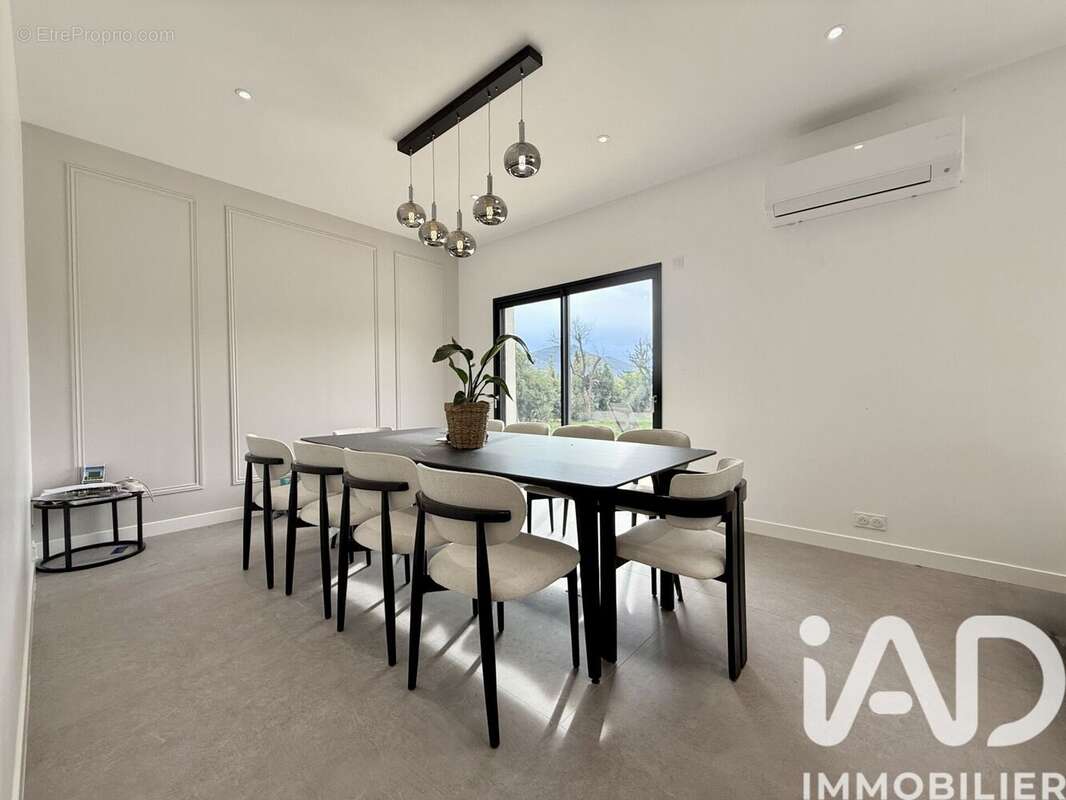 Photo 5 - Maison à SAINT-MARTIN-DU-VAR