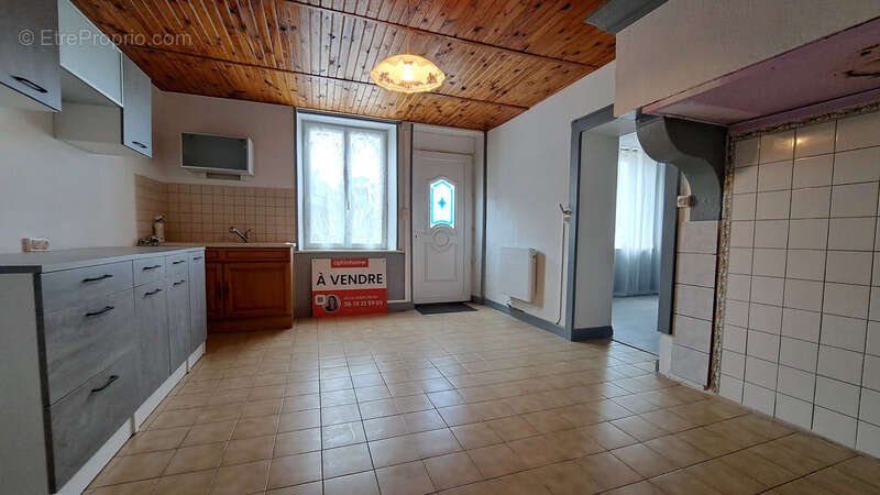 Maison à vendre 3 pièces DEMANGEVELLE (70) - photo 2