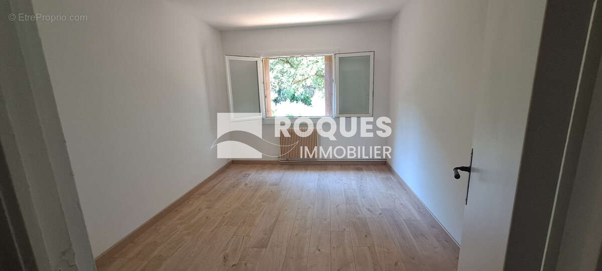 A VENDRE, Proche Lodève, Maison 159 m2 en pleine nature sur 6002 m2 de terrain attenant - photo 22