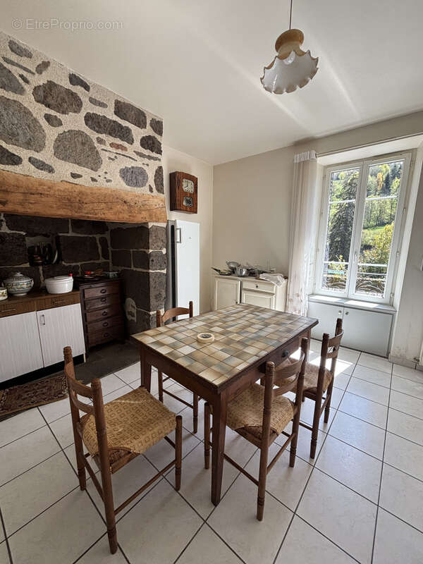 Maison à SAINT-PROJET-DE-SALERS