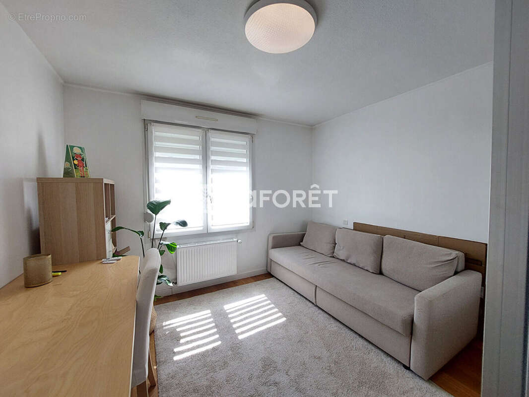 Appartement à AUDUN-LE-TICHE