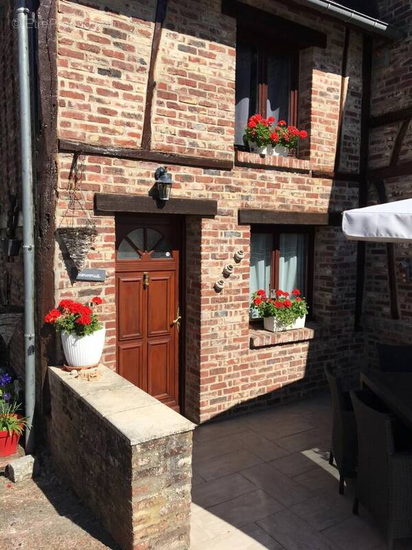 Maison à GRANDVILLIERS