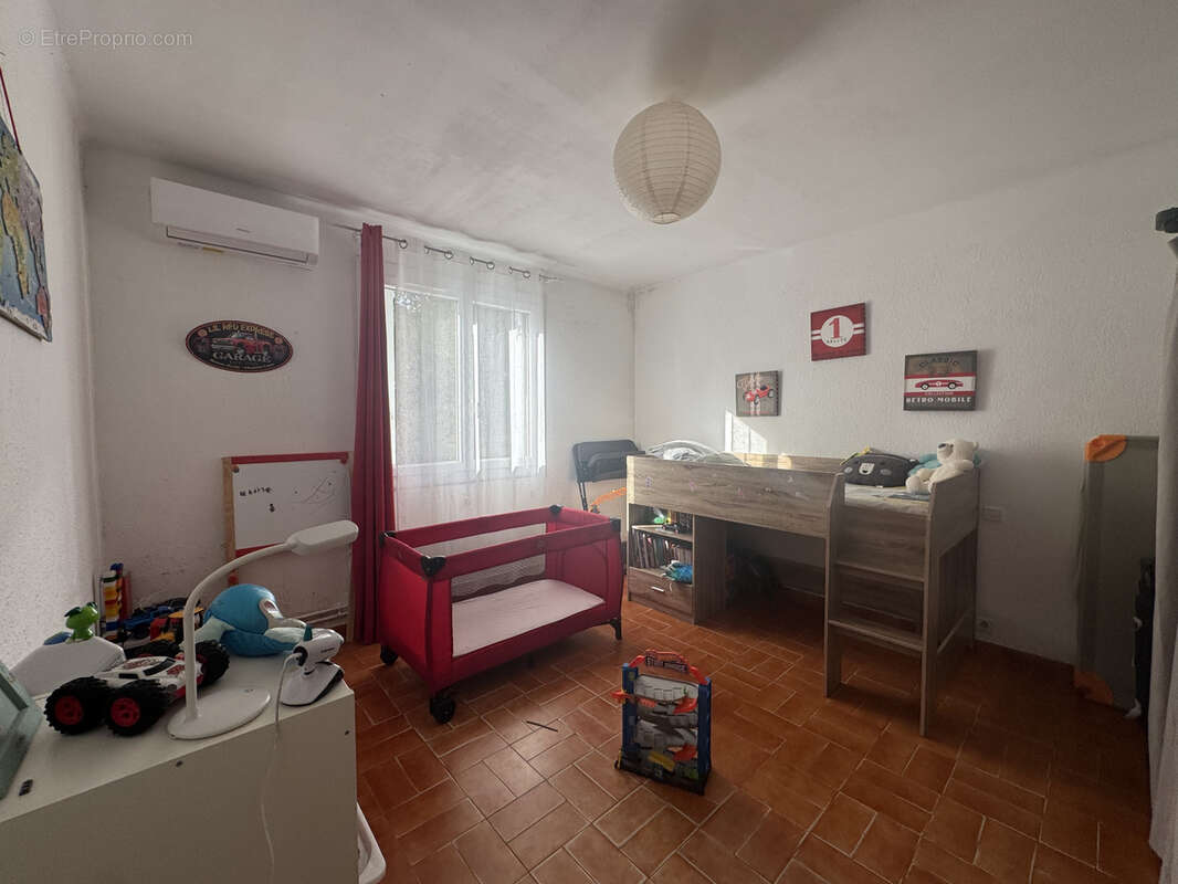 Maison à SAINT-GILLES