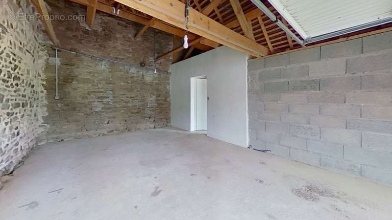 Maison à LA BOUEXIERE