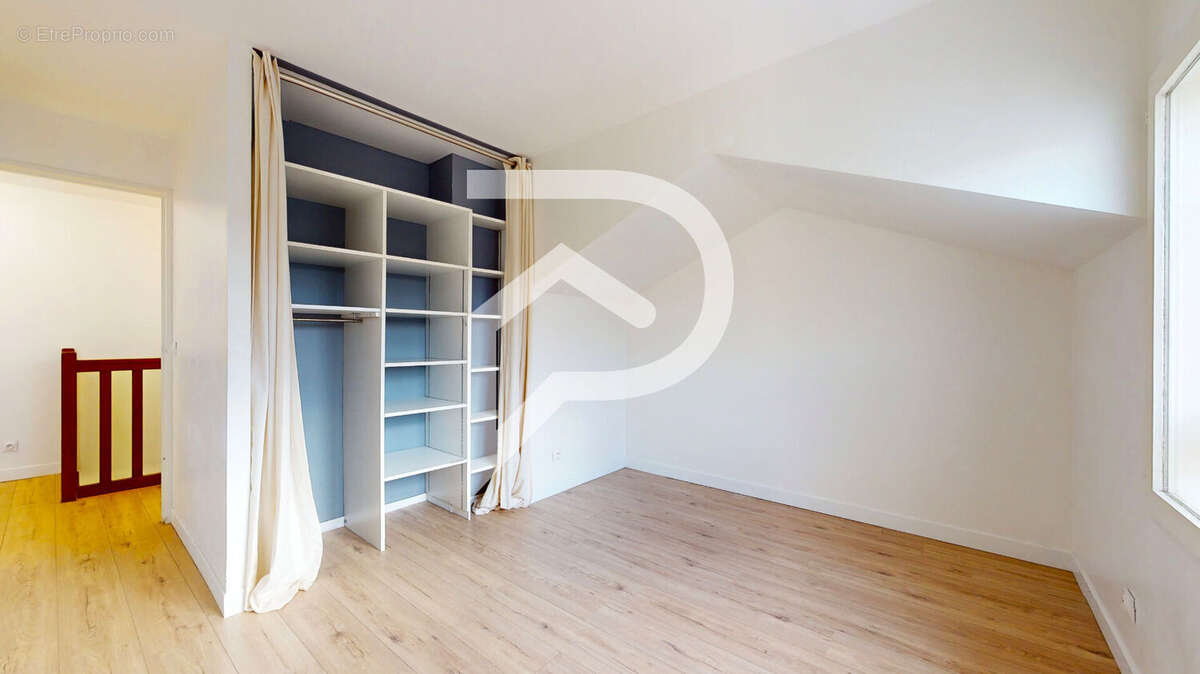 Maison à MARLY-LE-ROI