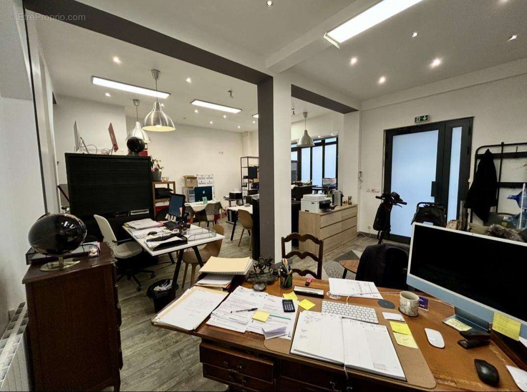 Commerce à PARIS-3E