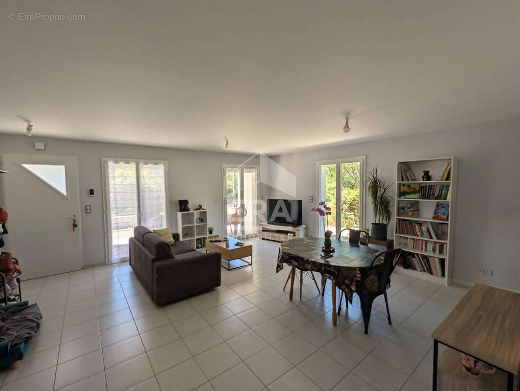 Maison 85m² à montpon-ménestérol - photo 3