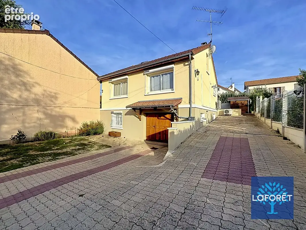 Maison Sainte Genevieve Des Bois 4 pièce(s) 92.94 m2 110m² utiles - photo 15