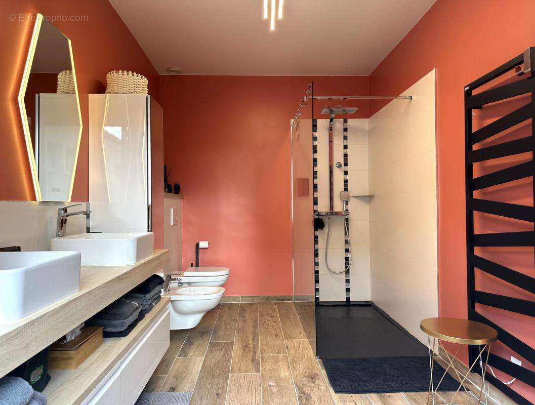 Maison à VENDEUVRE-SUR-BARSE