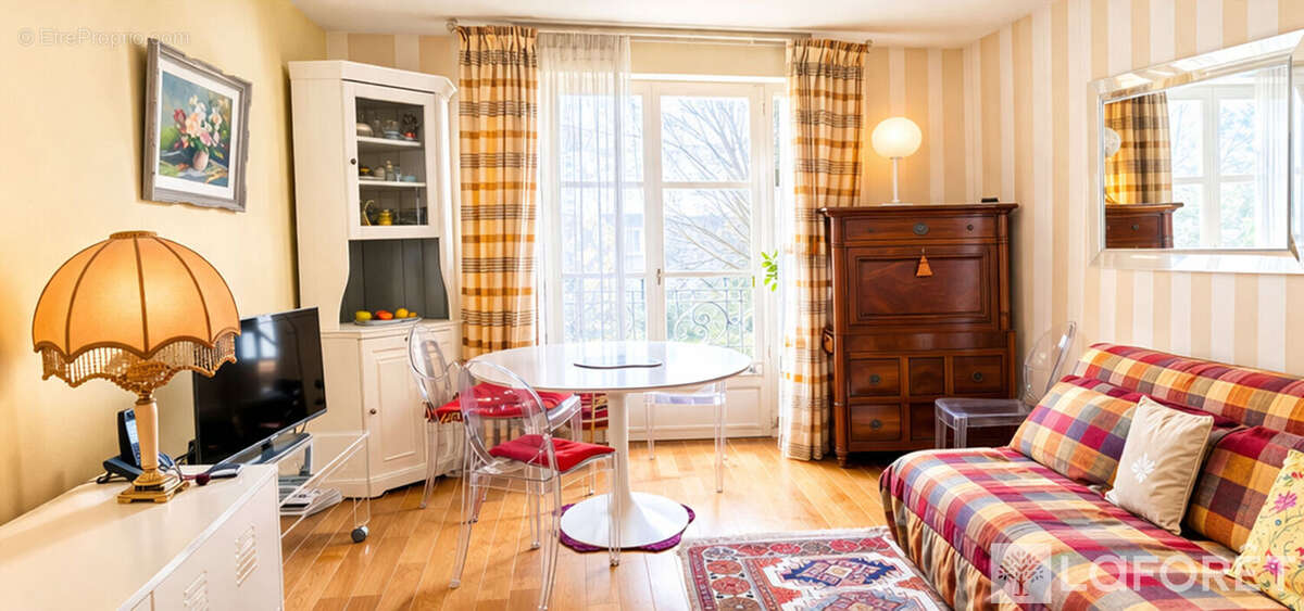 Appartement à FONTAINEBLEAU