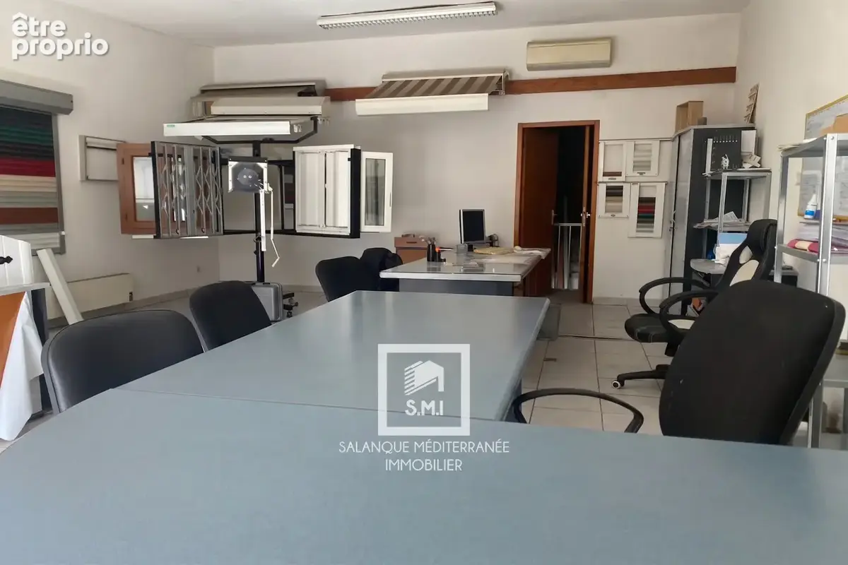 Commerce 100 m² à vendre à Saint-Laurent-De-La-Salanque (66250) - photo 2