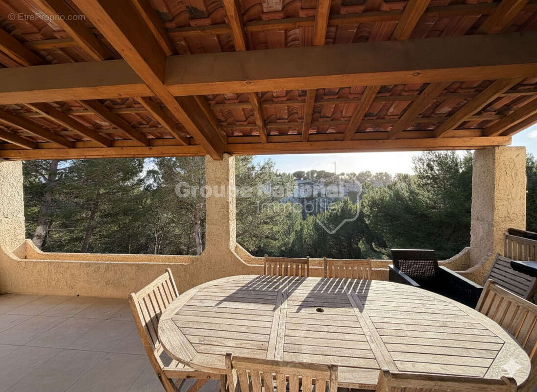 Maison à ENSUES-LA-REDONNE