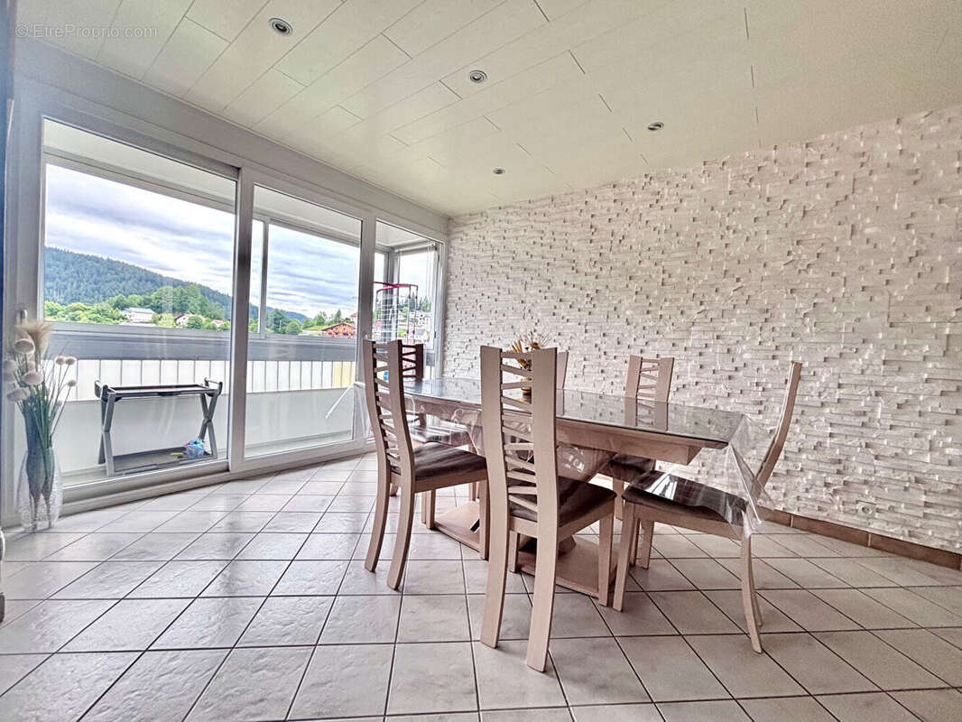 Appartement à VILLERS-LE-LAC