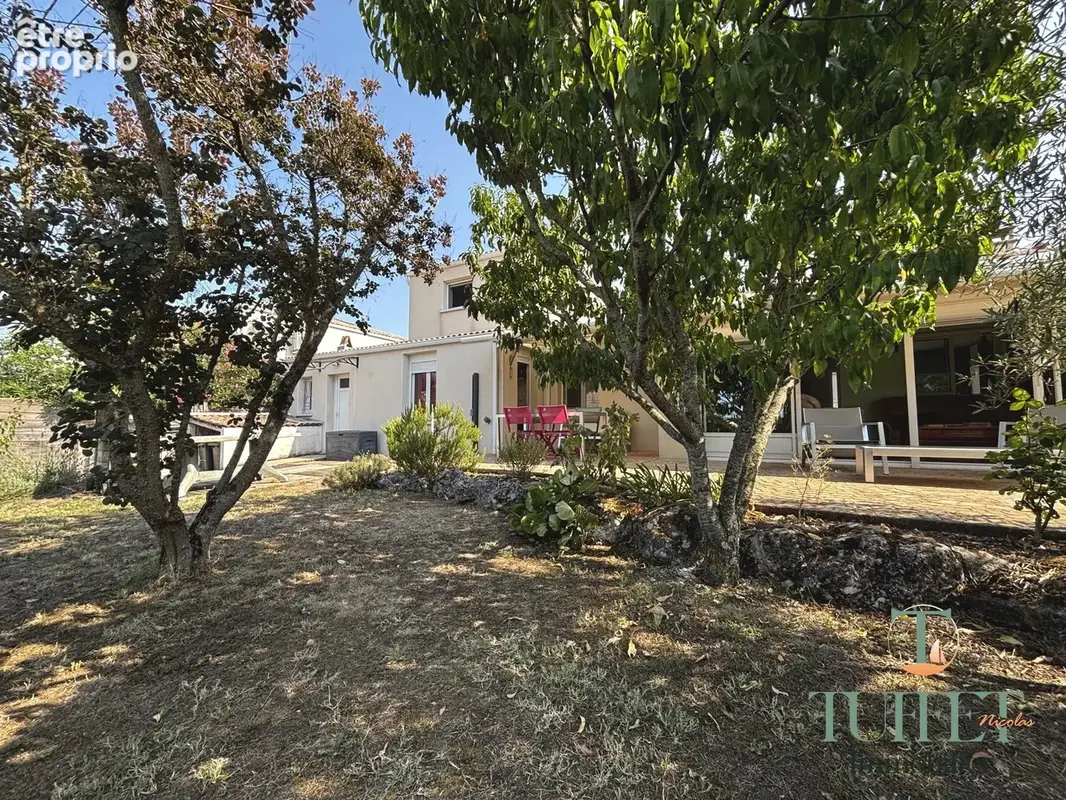 Maison 109 m² à Arvert  - photo 4