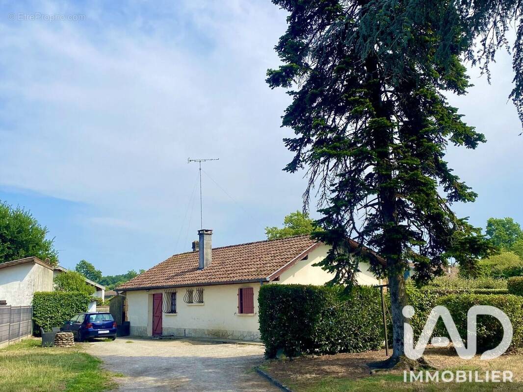 Photo 1 - Maison à TOSSE