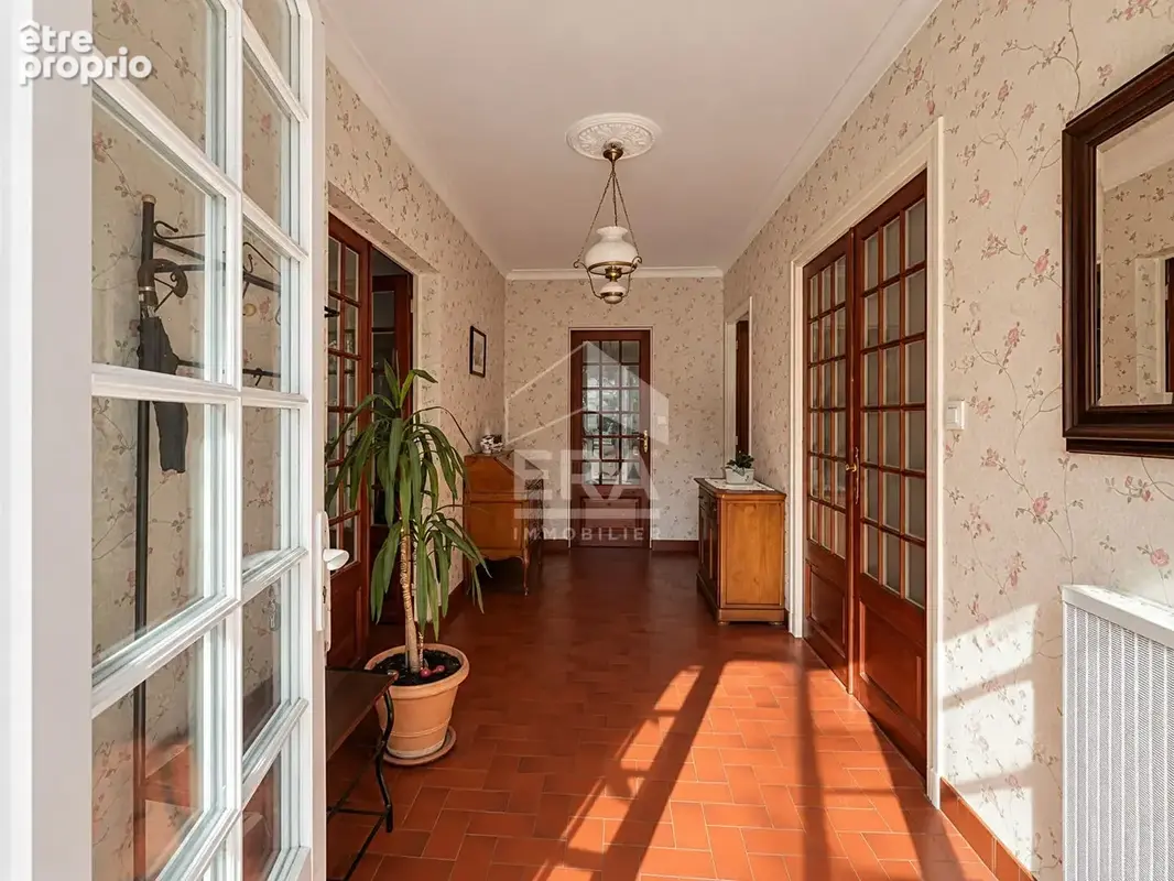 Belle villa de caractere - plain pied - secteur calme - 3 chambres - photo 3