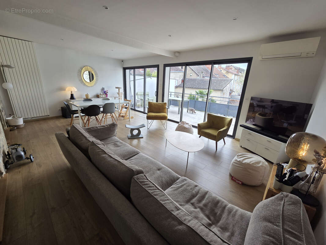 Maison à CAPDENAC-GARE