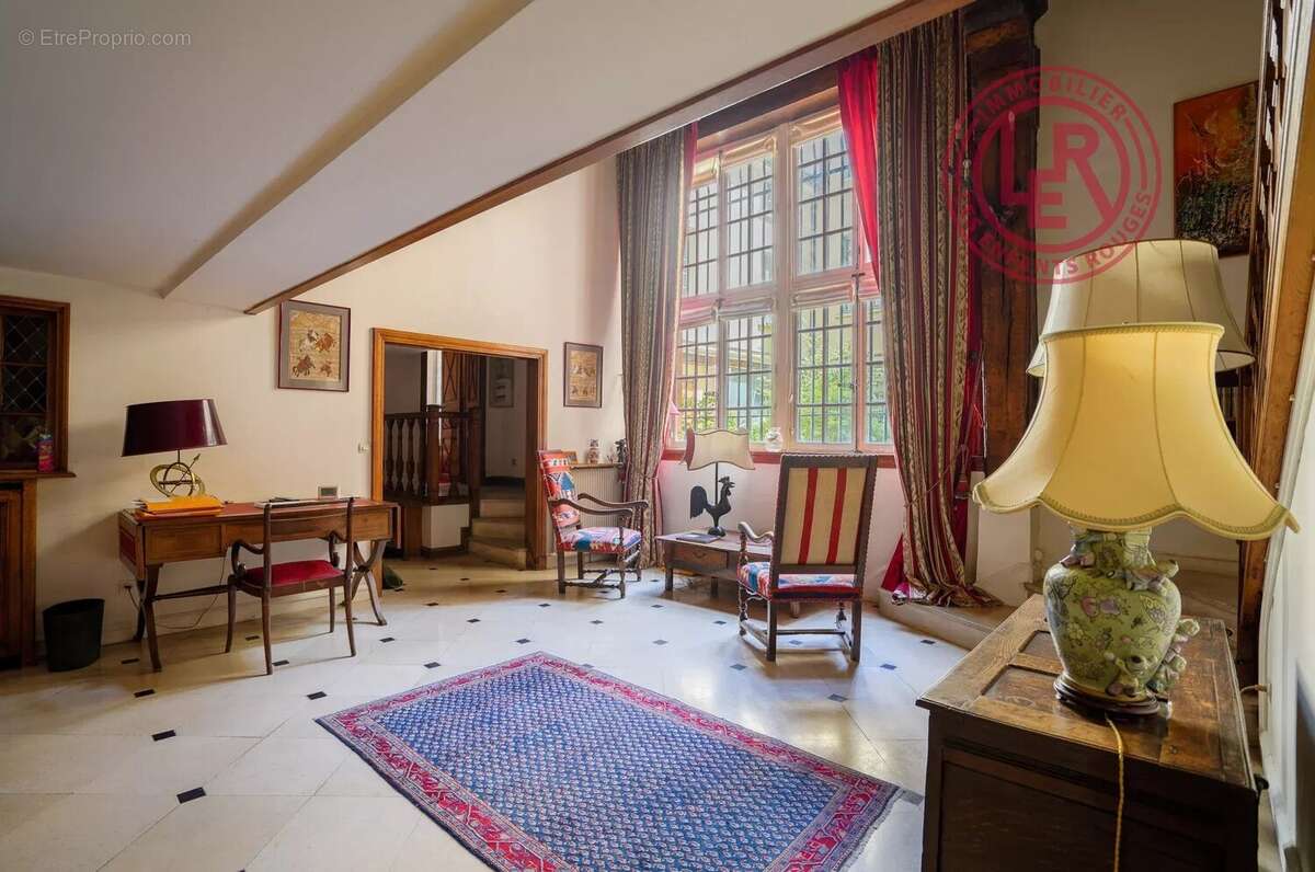 Appartement à PARIS-4E