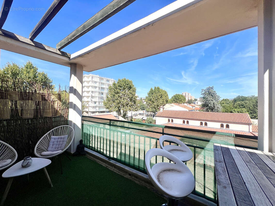 Appartement à MARSEILLE-13E