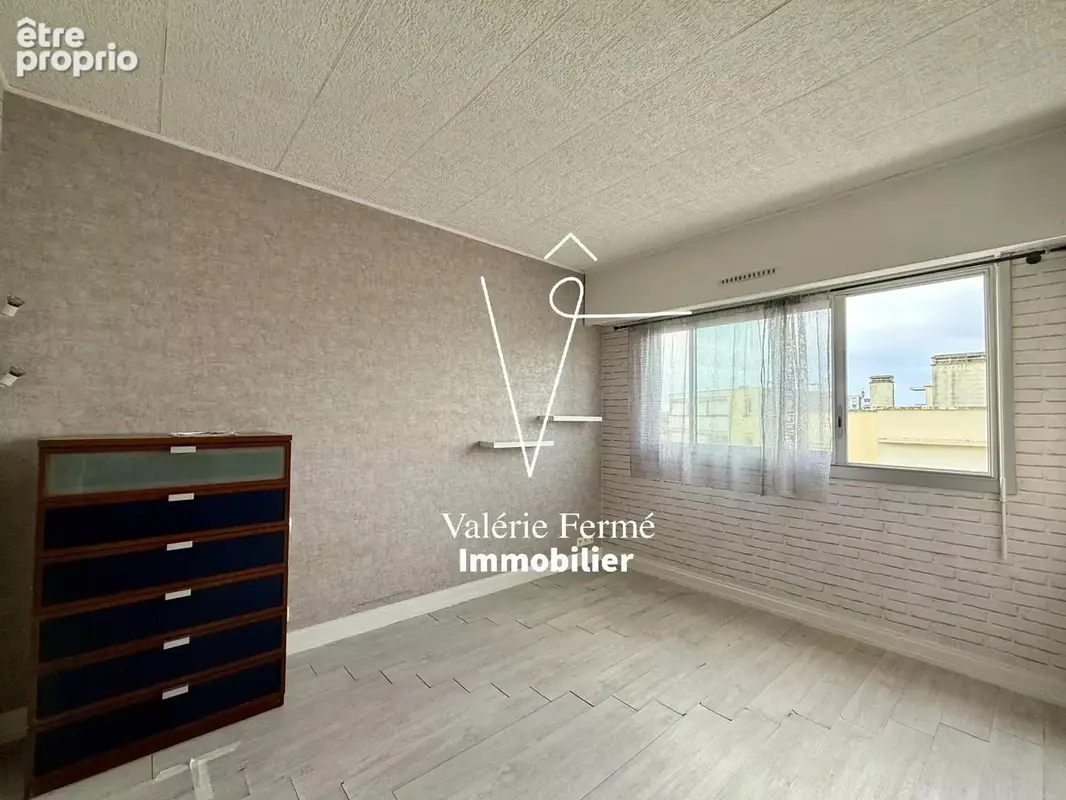 Superbe appartement familial - 136 M2- Secteur Saint-Genès à Bordeaux, box, cave ascenseur - photo 22