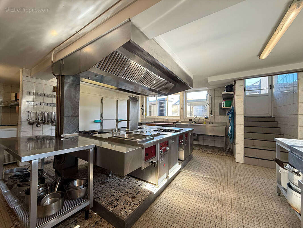 Commerce à MONCEL-LES-LUNEVILLE