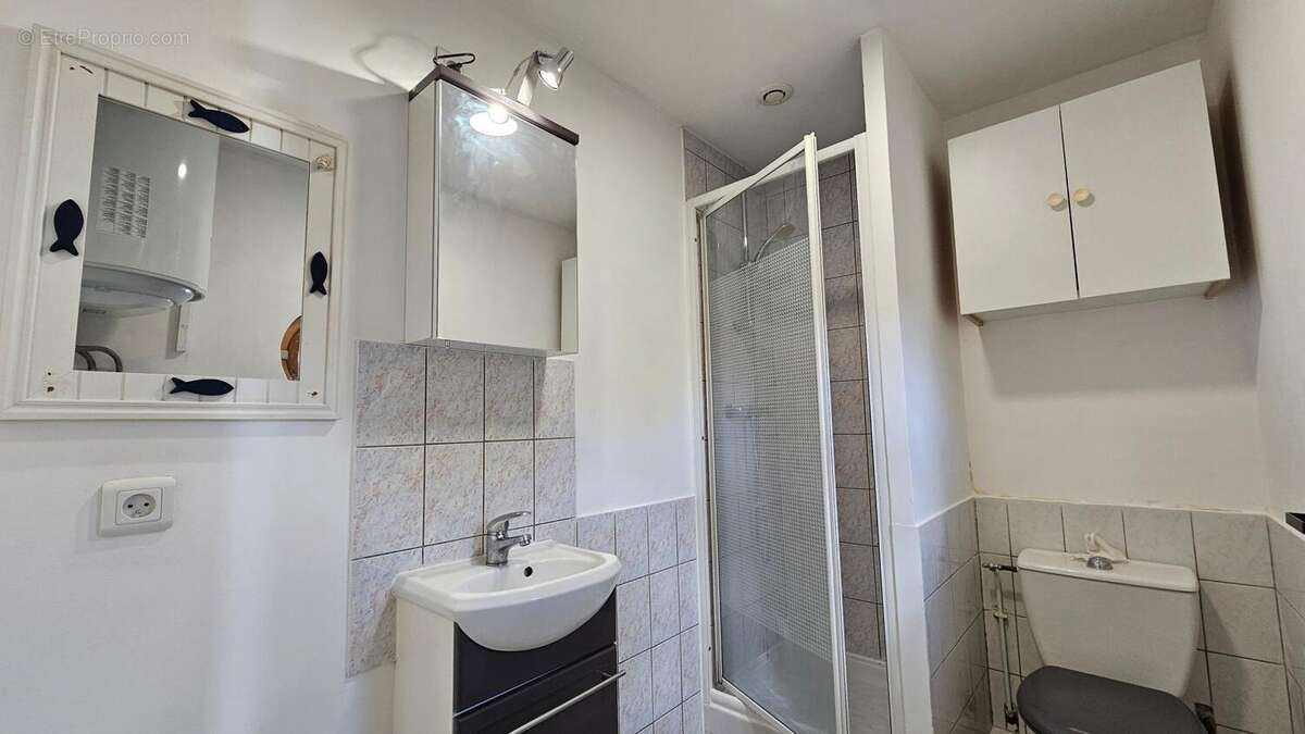 Photo 6 - Appartement à LA VILLE-DU-BOIS