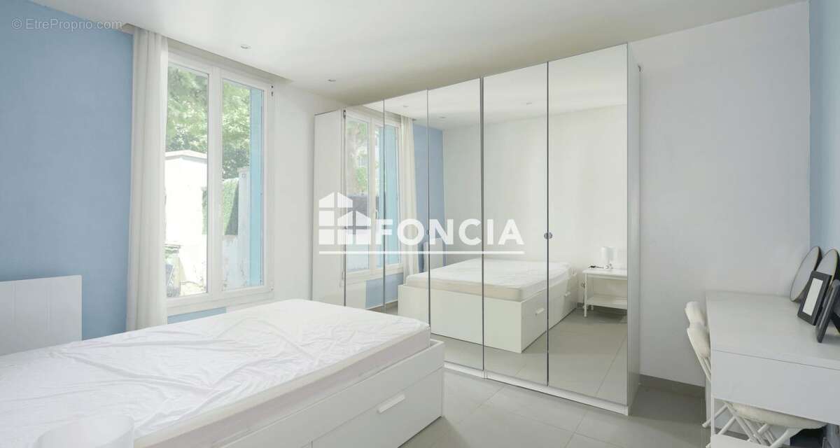 Appartement à BAGNEUX