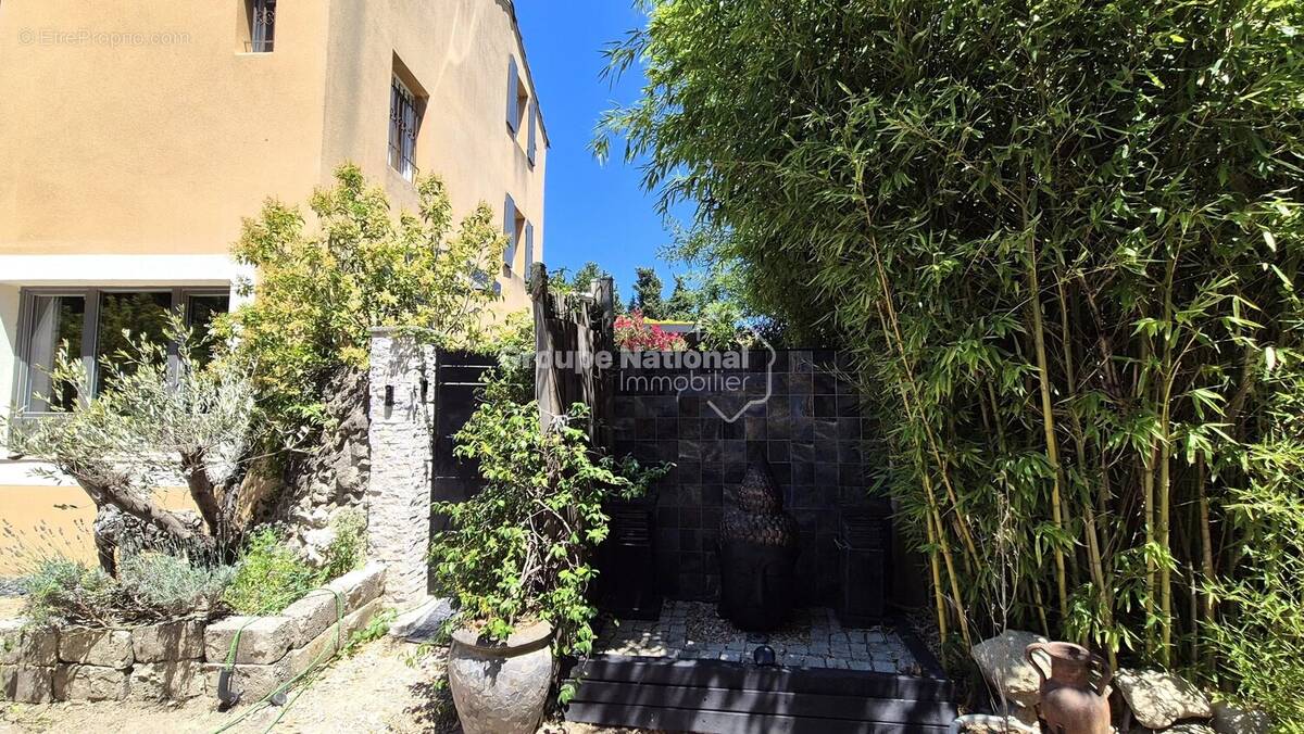 Couthezon - mas 145 m² avec jardin + piscine - photo 1