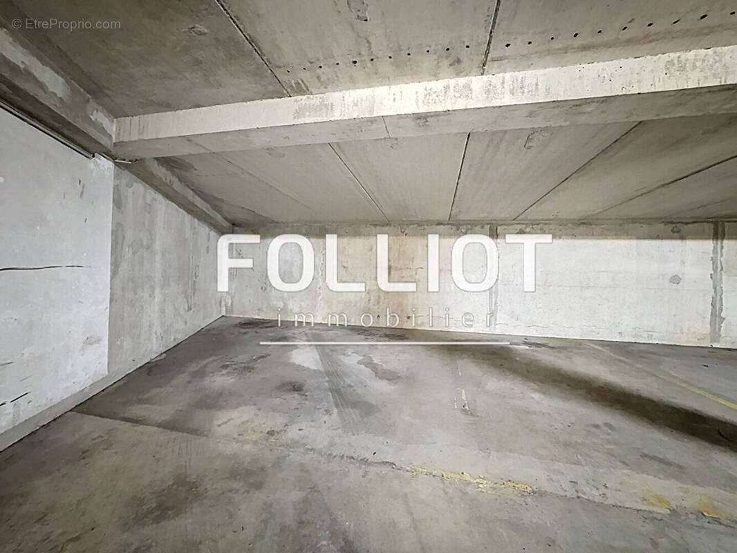 Parking à CAEN