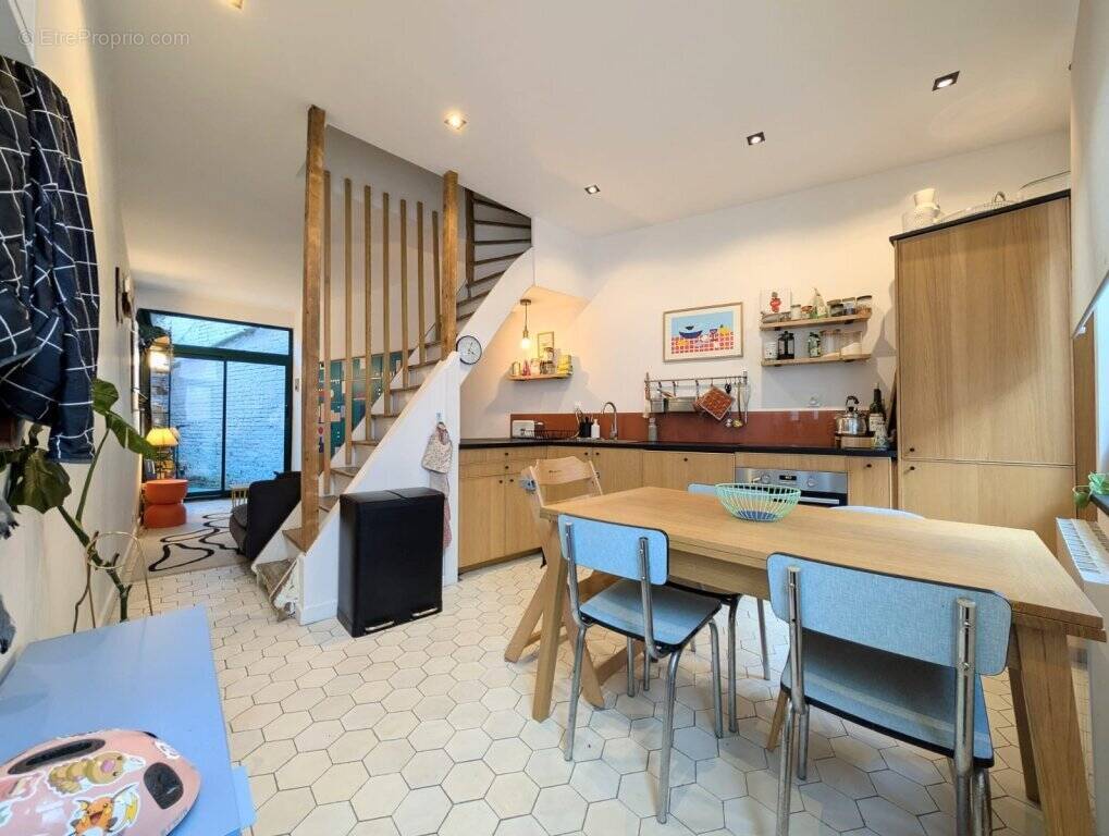 Maison à LA MADELEINE