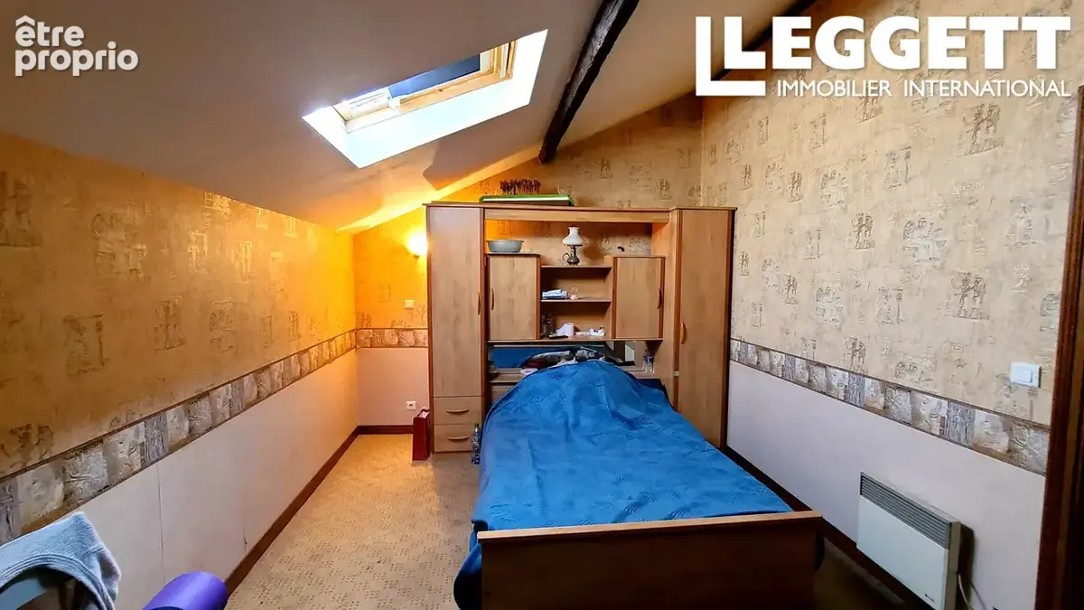 Maison d'habitation en pierre de 4 chambres avec grand jardin à 2 mn de Nanteuil en Vallée - photo 6