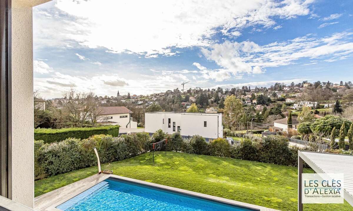 Maison à SAINT-DIDIER-AU-MONT-D'OR