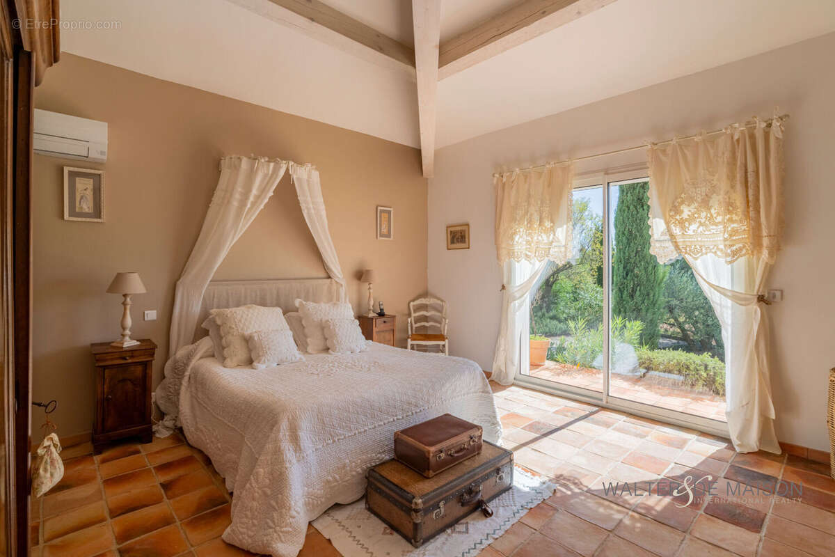 Maison à ROCHEFORT-DU-GARD