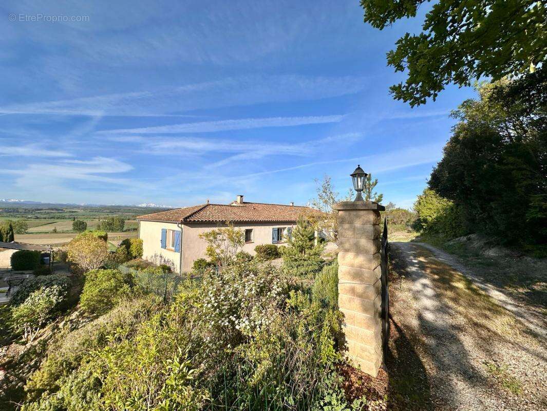 Maison à CAILHAU