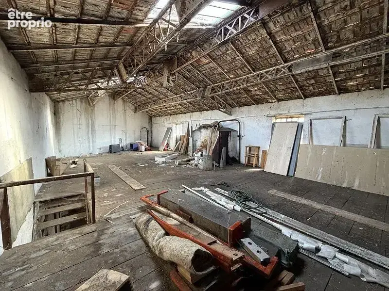 Commerce 220 m² à Leigneux  - photo 5